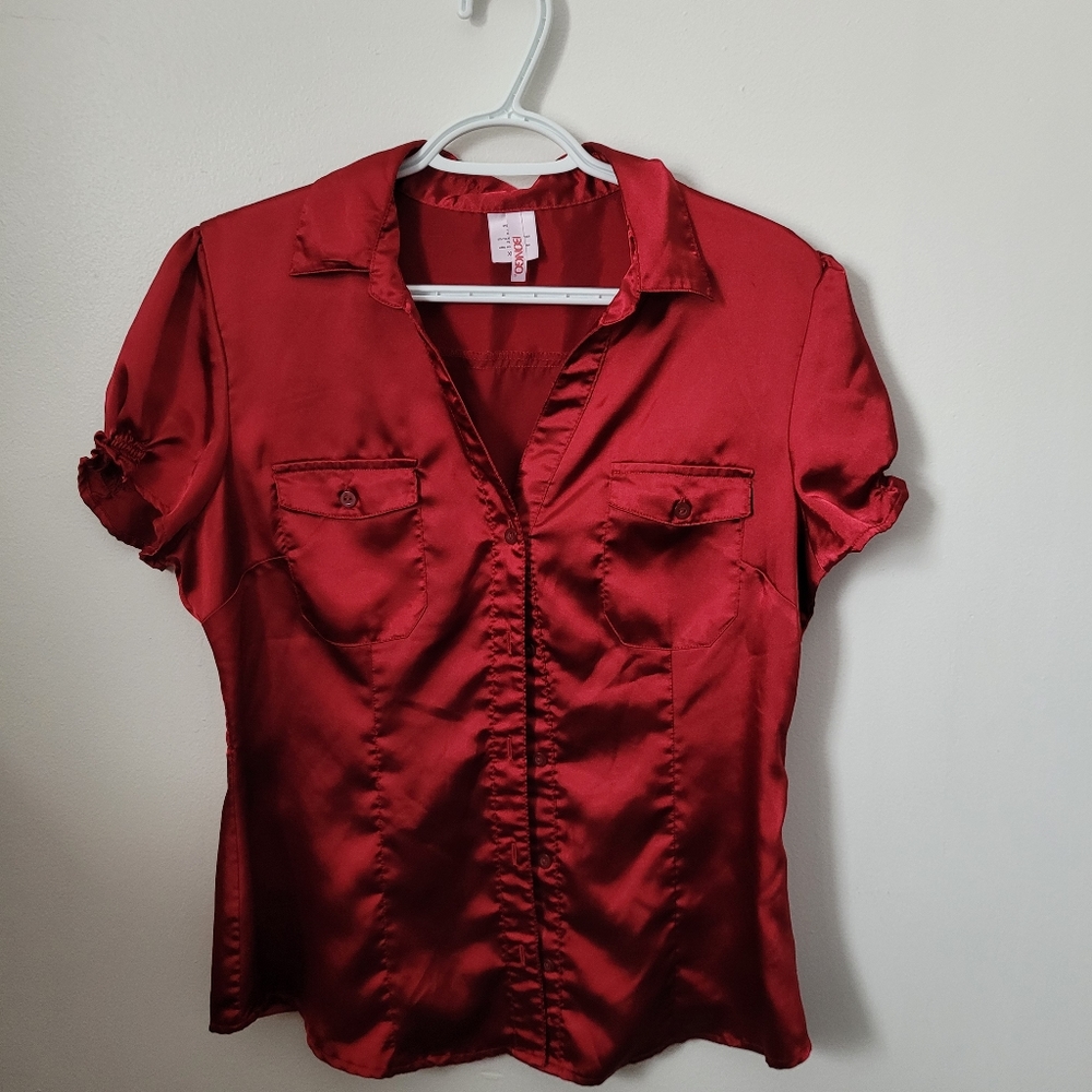 5 for $20🟣 Bongo button up shirt